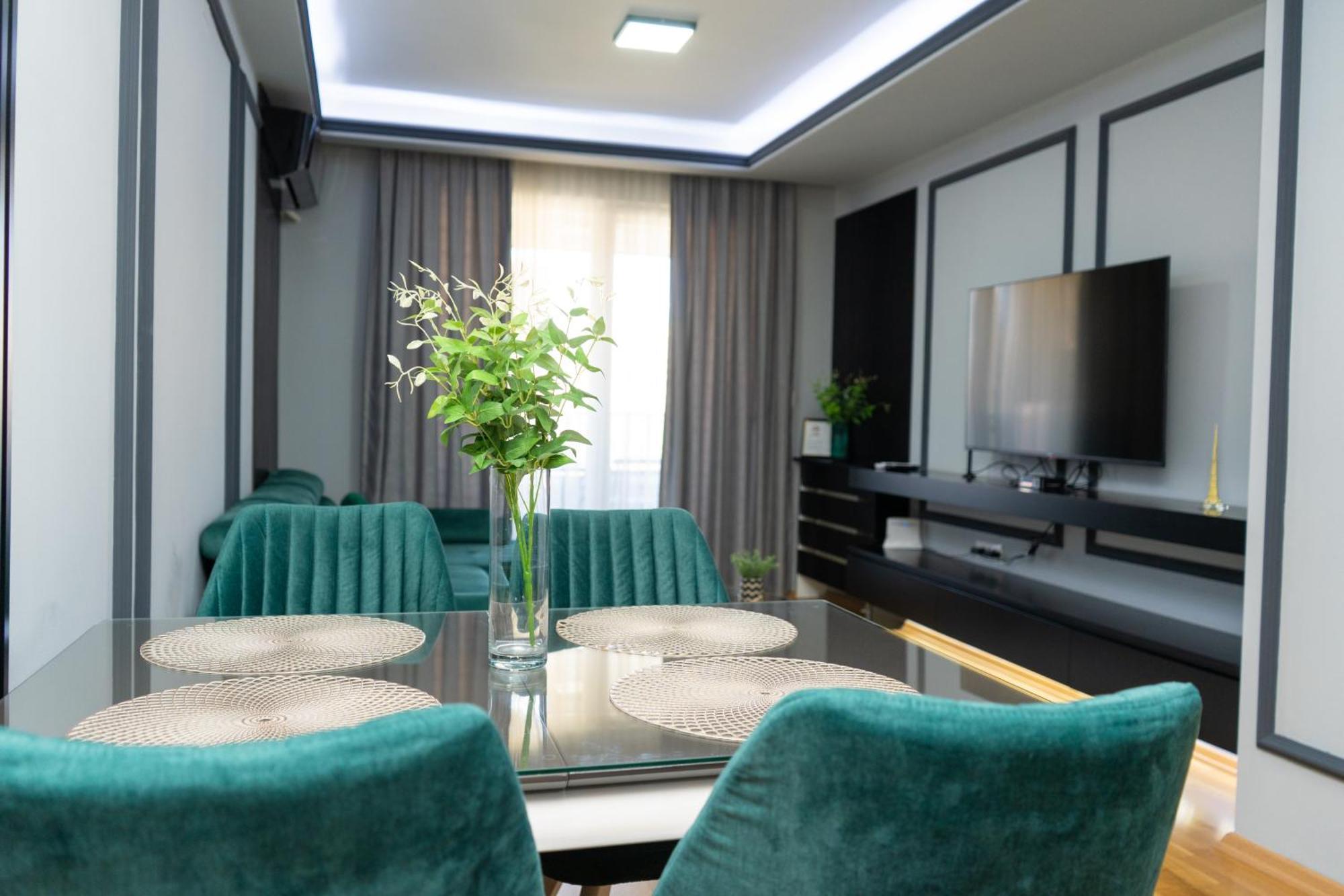 Unity Luxury Apartment - Скопие Екстериор снимка